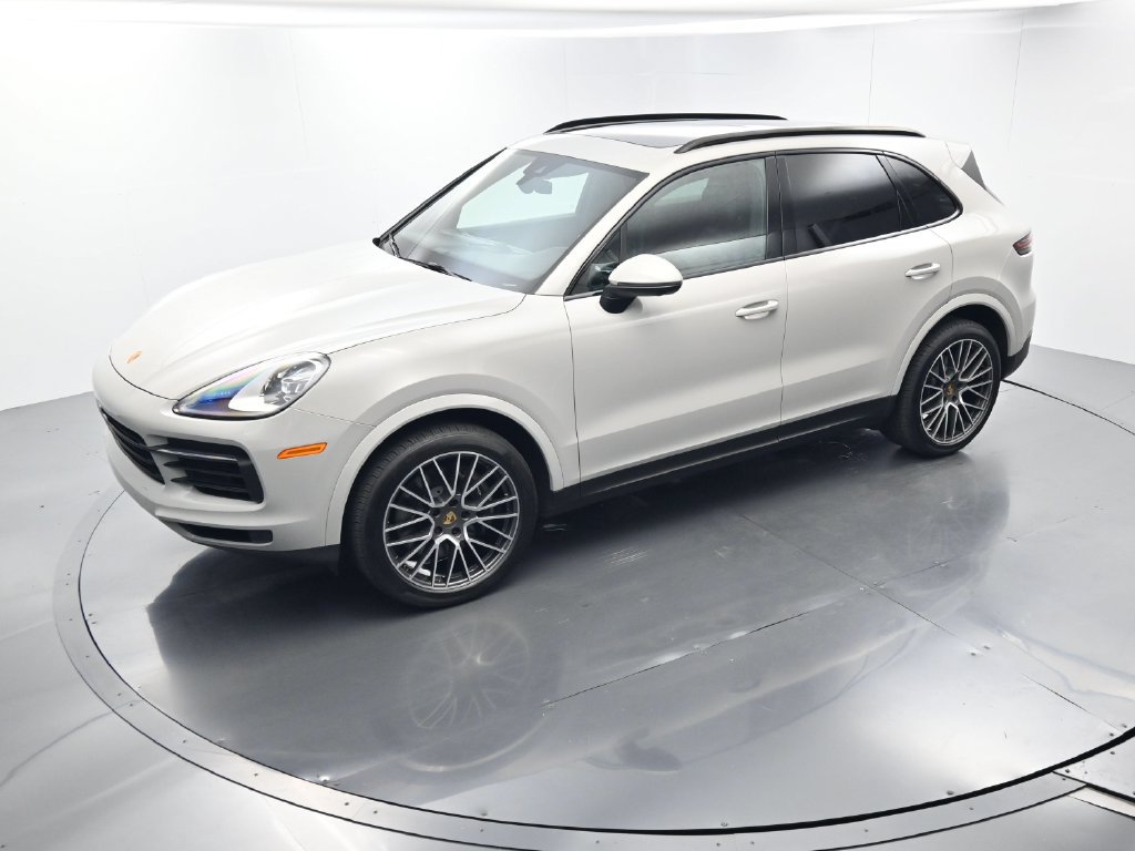 Certified 2023 Porsche Cayenne AWD/4WD image 33