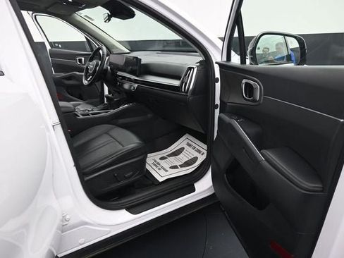 Used 2024 Kia Sorento X-Line EX AWD/4WD image 14