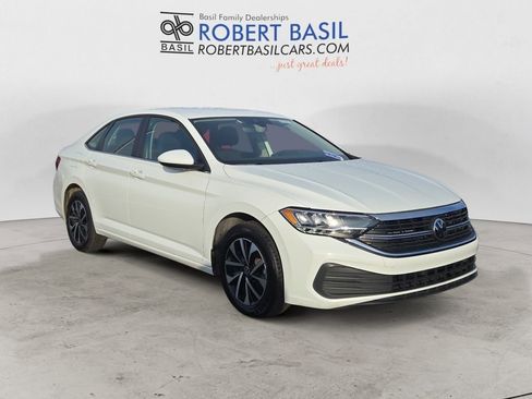 Used 2024 Volkswagen Jetta S image 7