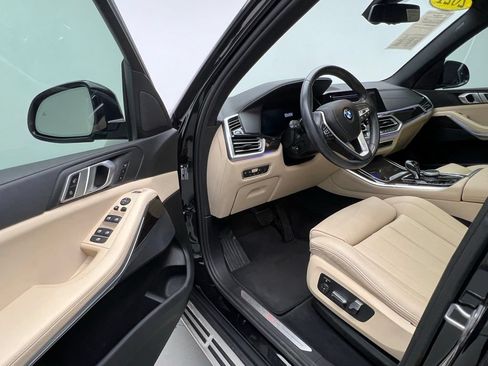 Used 2021 BMW X5 sDrive40i w/ Convenience Package RWD image 22