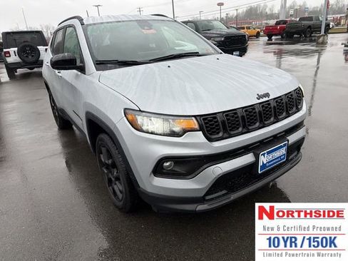 New 2026 Jeep Compass Latitude AWD/4WD image 3