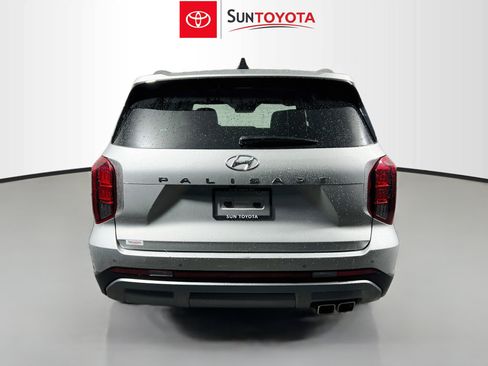 Used 2024 Hyundai Palisade SEL FWD image 5