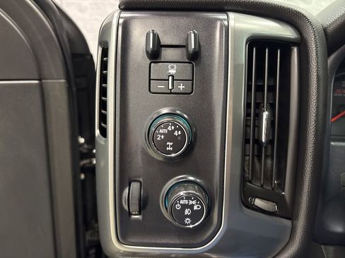 Used 2016 Chevrolet Silverado 1500 LT w/ All Star Edition AWD/4WD image 25