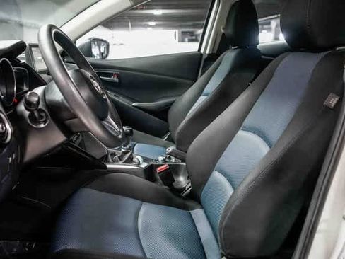 Certified 2018 Toyota Yaris iA image 18