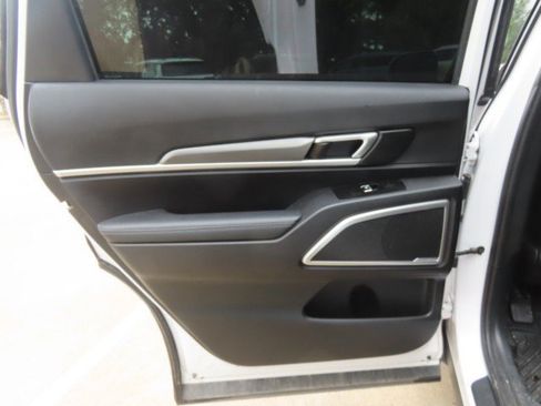 Used 2021 Kia Telluride S AWD/4WD image 11