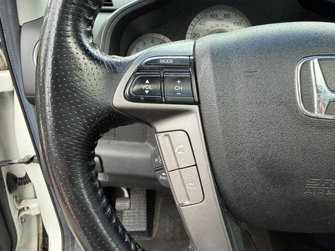 Used 2011 Honda Pilot Touring image 19