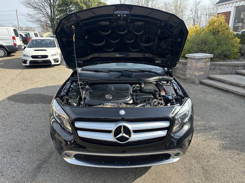 Used 2017 Mercedes-Benz GLA 250 4MATIC image 12