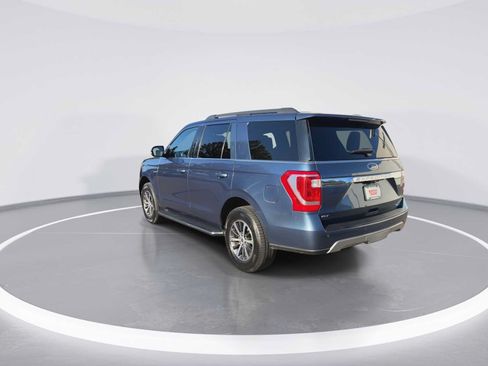 Used 2020 Ford Expedition XLT w/ Equipment Group 202A AWD/4WD image 6