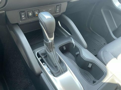 New 2025 Nissan Frontier SV w/ SV Convenience Package AWD/4WD image 20