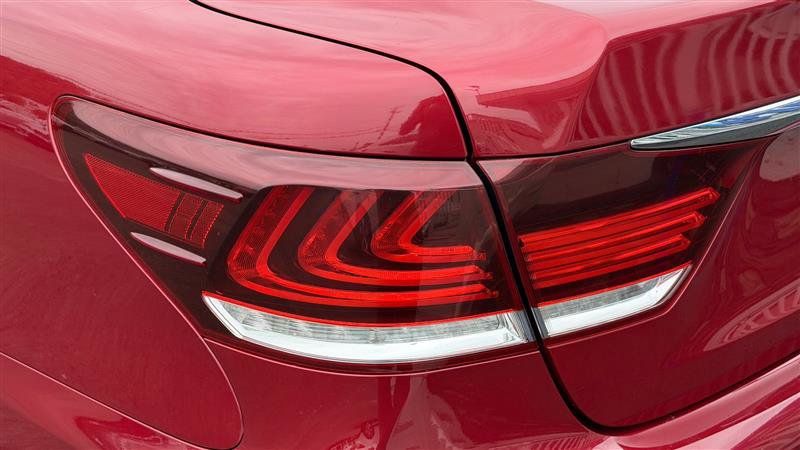 Used 2013 Lexus LS 460 AWD w/ Comfort Pkg image 12
