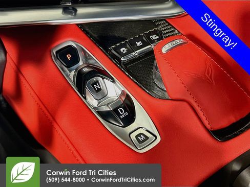 Used 2021 Chevrolet Corvette Stingray Preferred Cpe w/ Z51 Performance Package RWD image 11
