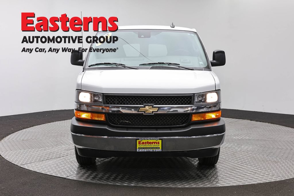 Used 2024 Chevrolet Express 3500 LT w/ LT Preferred Equipment Group RWD image 3
