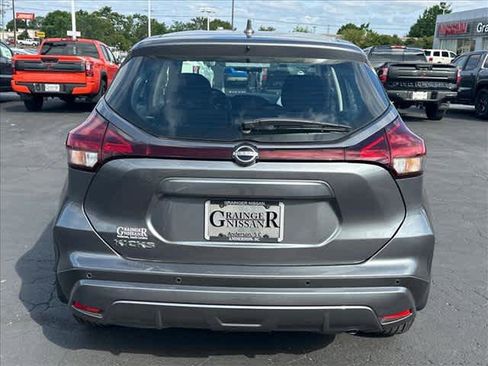 Used 2025 Nissan Kicks Play S FWD image 4