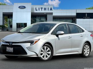 Used 2025 Toyota Corolla LE w/ Carpet Mat Package (TMS) FWD video 1