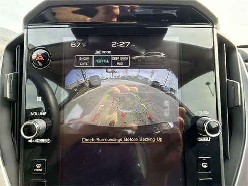 Used 2025 Subaru Crosstrek 2.0i Premium image 17