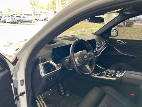 Used 2024 BMW X5 sDrive40i w/ M Sport Package image 6