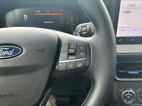 Used 2026 Ford Maverick Lobo AWD/4WD image 18