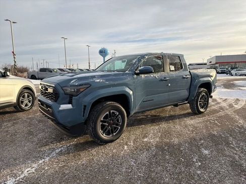 New 2026 Toyota Tacoma TRD Sport image 3