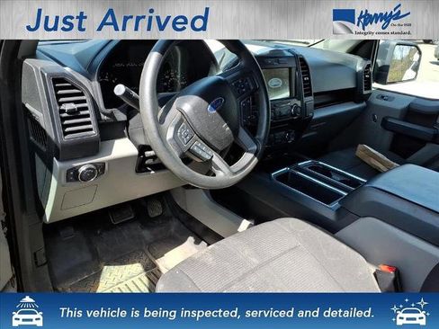 Used 2017 Ford F150 XL w/ Equipment Group 101A Mid image 4