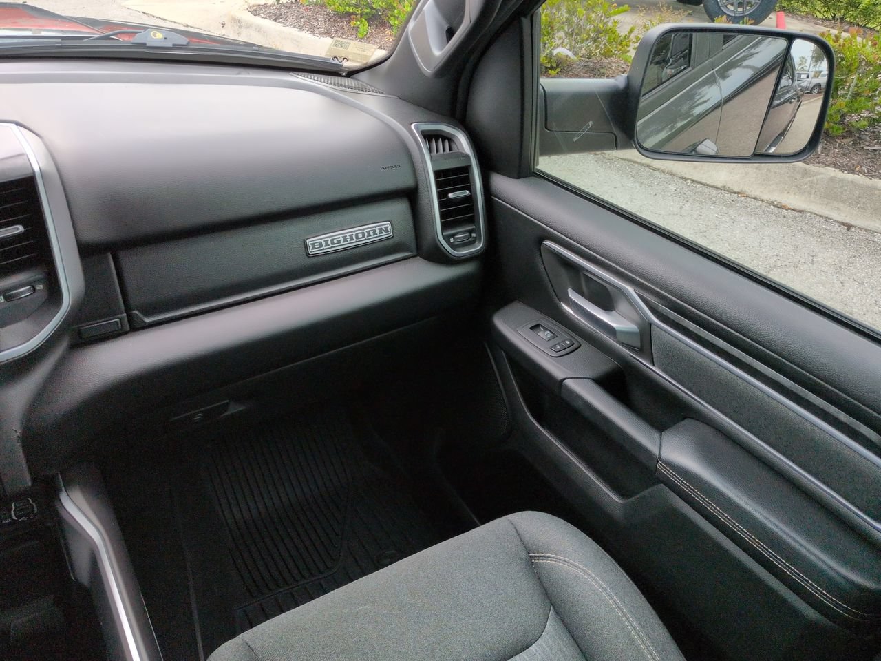 Used 2019 RAM 1500 Big Horn RWD image 16
