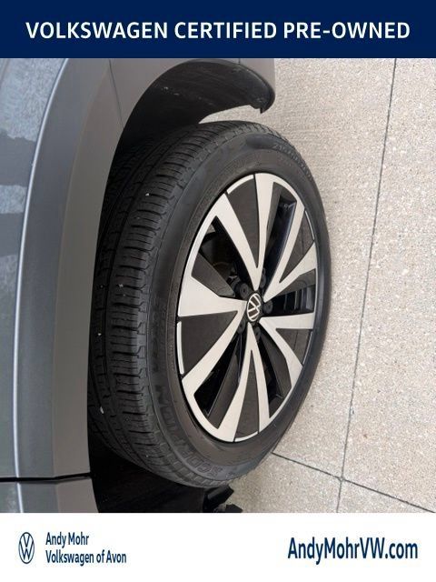 Used 2023 Volkswagen Taos SE FWD image 11