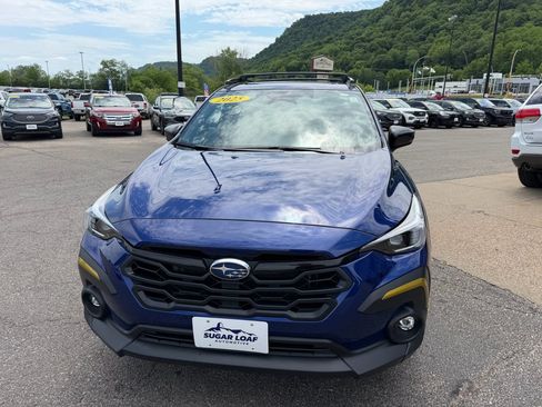 Used 2025 Subaru Crosstrek 2.5i Sport w/ Crosstrek Mirror Package AWD/4WD image 2