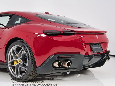 Used 2023 Ferrari Roma image 24