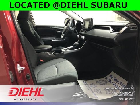 Used 2022 Toyota RAV4 XLE w/ Convenience Package image 13