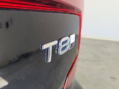 Used 2025 Volvo S60 T8 Plus AWD/4WD image 8