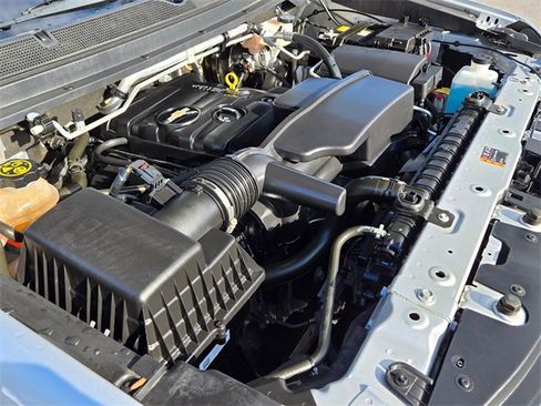 Used 2022 Chevrolet Colorado LT w/ Fleet Safety Package image 23