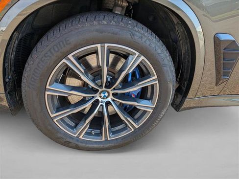 Used 2024 BMW X5 M60i AWD/4WD image 24