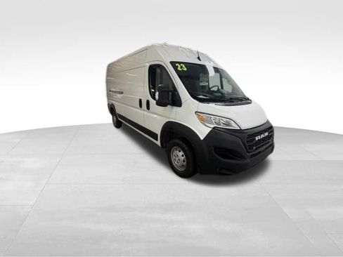 Used 2023 RAM ProMaster 2500 FWD image 5