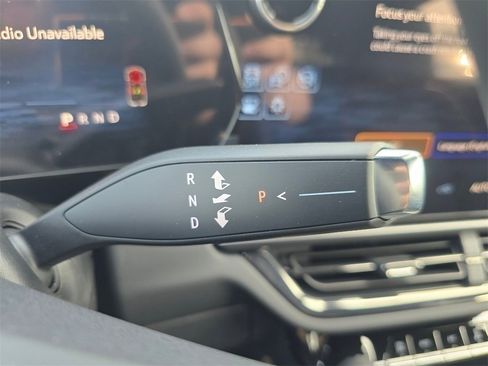 New 2025 Chevrolet Equinox EV RS image 29