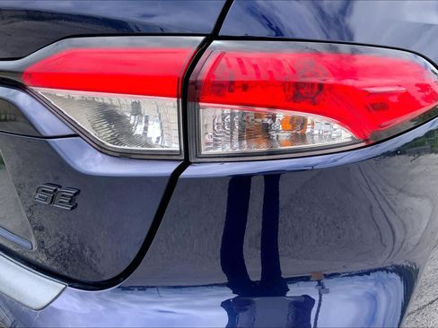Used 2024 Toyota Corolla SE FWD image 30