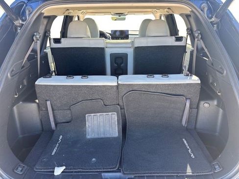 Used 2025 Mitsubishi Outlander SEL image 21