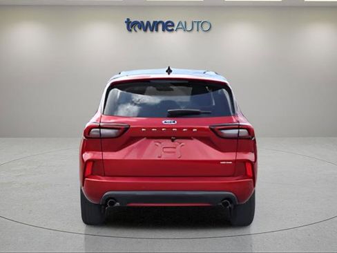 Used 2024 Ford Escape ST-Line w/ Tech Pack #1 AWD/4WD image 4