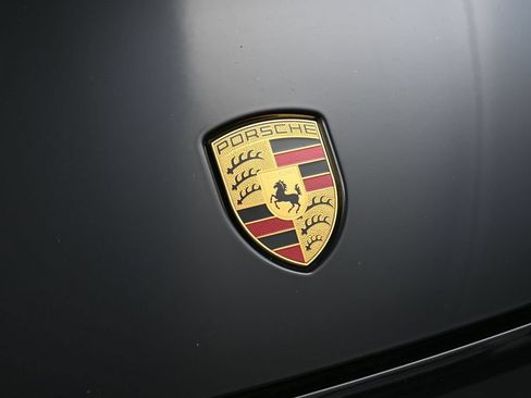 Certified 2023 Porsche Cayenne S Platinum AWD/4WD image 13