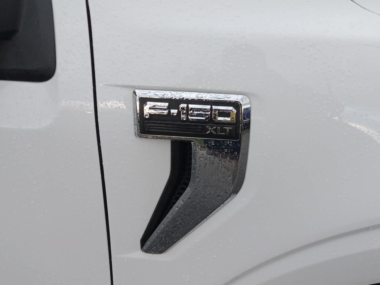 Used 2025 Ford F150 XLT w/ Equipment Group 301A Standard AWD/4WD image 9