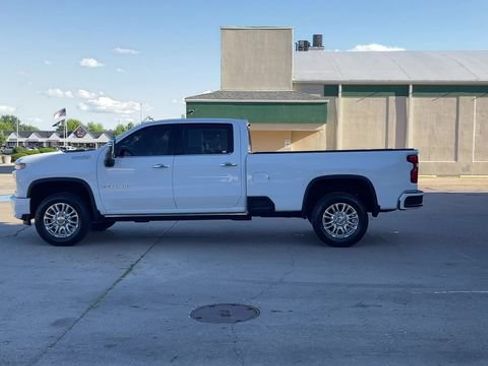 Used 2023 Chevrolet Silverado 3500 High Country AWD/4WD image 5