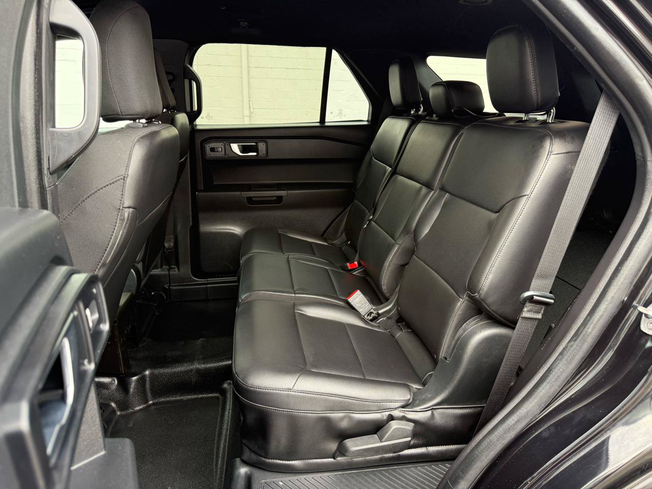 Used 2022 Ford Explorer 4WD Police Interceptor image 4