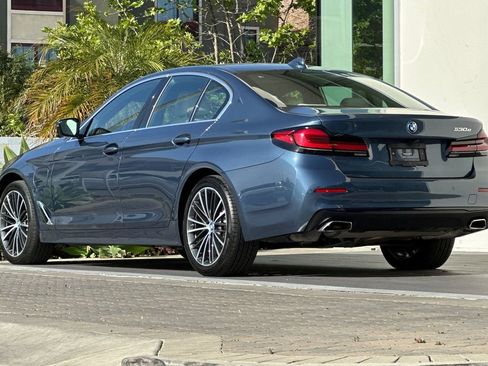 Used 2023 BMW 530e 530e iPerformance w/ Premium Package image 5