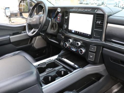 Used 2024 Ford F250 Lariat w/ Lariat Ultimate Package AWD/4WD image 14