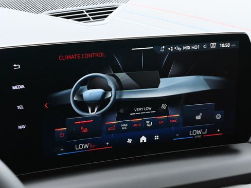 Used 2026 BMW 228i w/ Premium Package FWD image 14