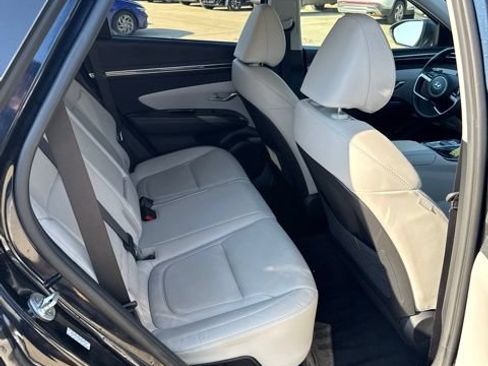 Used 2022 Hyundai Tucson Limited AWD/4WD image 15