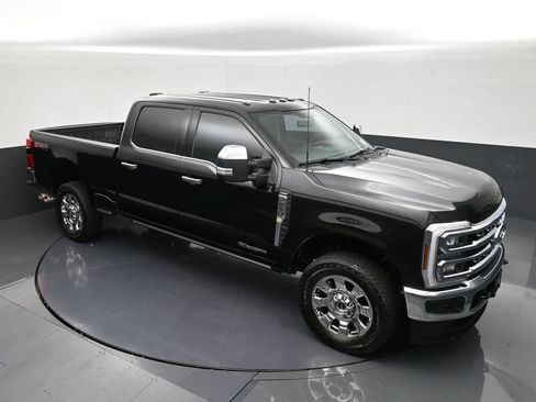 Used 2025 Ford F250 Lariat w/ Chrome Package AWD/4WD image 18