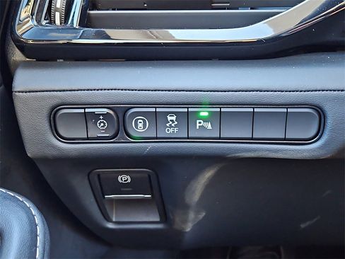 Used 2023 Acura MDX SH-AWD w/ Technology Package image 18