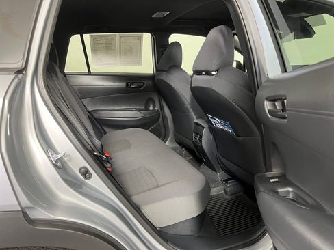 Used 2024 Toyota Corolla Cross AWD Hybrid image 33