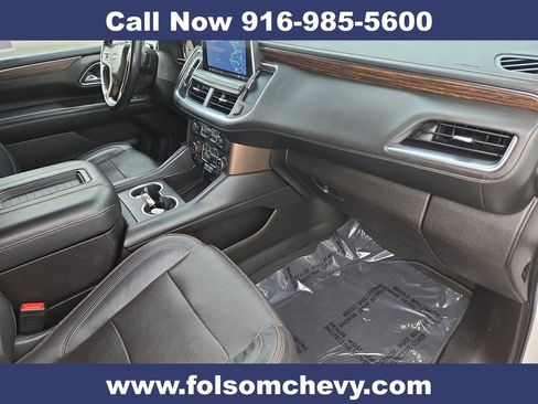 Used 2021 Chevrolet Suburban High Country w/ Premium Package image 32