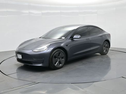 Used 2019 Tesla Model 3 Long Range image 2