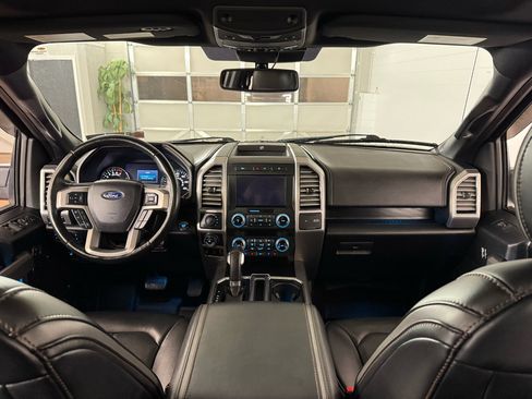 Used 2019 Ford F150 Platinum w/ Equipment Group 701A Luxury image 36